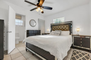 20 Bedroom 01 - Lake Worth Homes - Lake Worth Homes