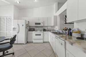 06 Kitchen 01 - Lake Worth Homes - Lake Worth Homes
