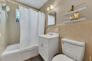 13 Bathroom 01 - Lake Worth Homes - Lake Worth Homes