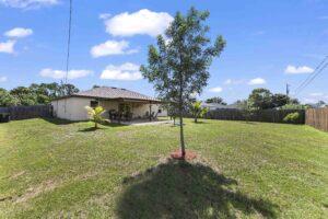 29 Rear 01 - Lake Worth Homes - Lake Worth Homes