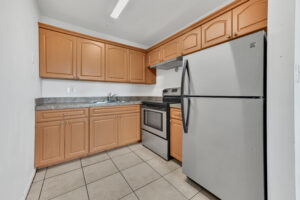 10 Kitchen 01 - Lake Worth Homes - Lake Worth Homes