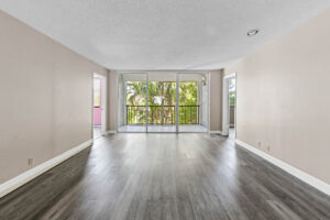 11 Living Room 01 - Lake Worth Homes - Lake Worth Homes