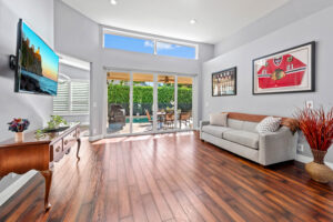 09 living room 02 - Lake Worth Homes - Lake Worth Homes