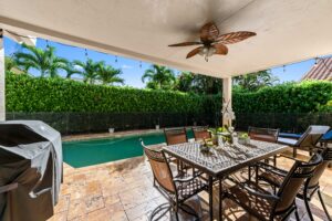37 dining outdoor 01 - Lake Worth Homes - Lake Worth Homes