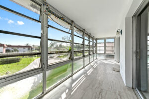 22 Balcony 03 - Lake Worth Homes - Lake Worth Homes