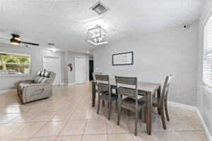 10 Diningroom 01 - Lake Worth Homes - Lake Worth Homes