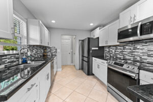 11 Kitchen 01 - Lake Worth Homes - Lake Worth Homes