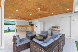 27 Patio 01 - Lake Worth Homes - Lake Worth Homes