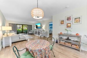 08 Diningroom 02 - Lake Worth Homes - Lake Worth Homes