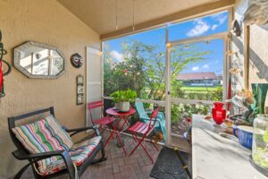 29 Patio 01 - Lake Worth Homes - Lake Worth Homes