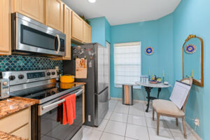 08 Kitchen 03 - Lake Worth Homes - Lake Worth Homes