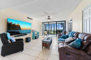 09 Living Room 04 - Lake Worth Homes - Lake Worth Homes