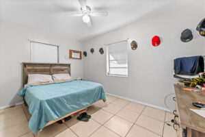 14 Bedroom 01 - Lake Worth Homes - Lake Worth Homes