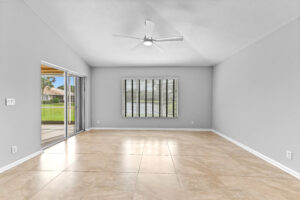 09 living room 01 - Lake Worth Homes - Lake Worth Homes