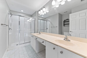 28 bathroom 01 - Lake Worth Homes - Lake Worth Homes