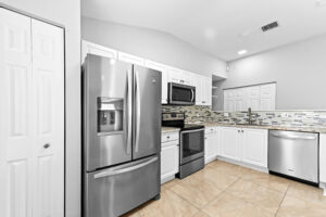 15 kitchen 03 - Lake Worth Homes - Lake Worth Homes