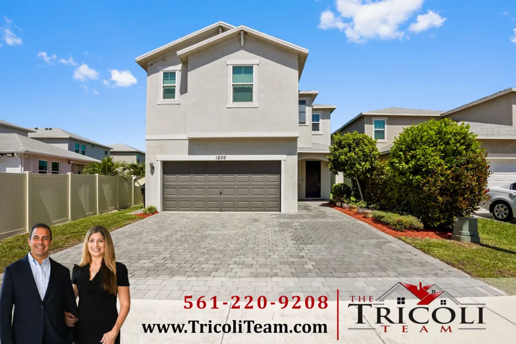 Homes for Sale in Lake Cove Dr Lake Worth FL 33460 (2) - Lake Worth Homes - Lake Worth Homes