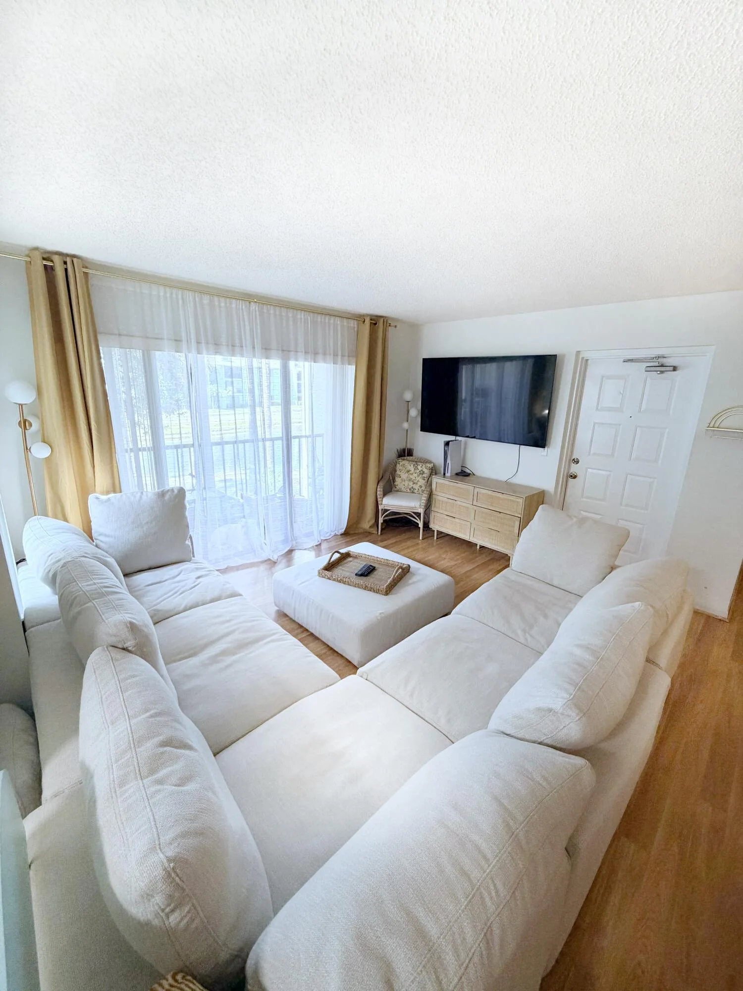 1014 Green Pine Boulevard B2, West Palm Beach, FL 33409